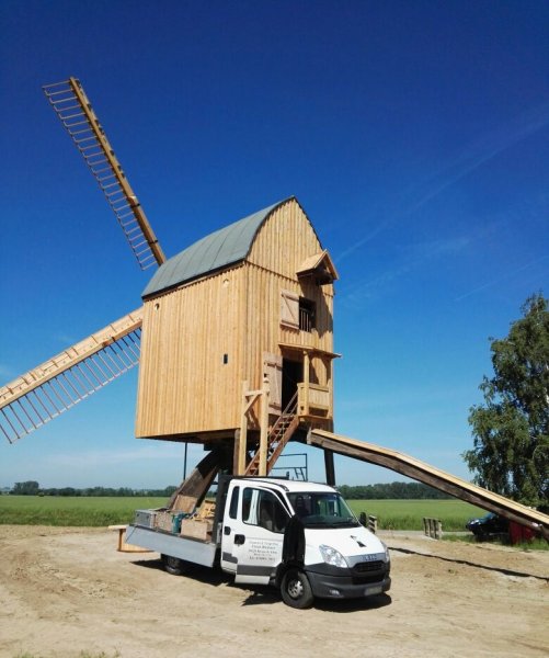 Wiederaufbau Bockwindmühle Dettum